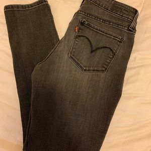 Levi jeans